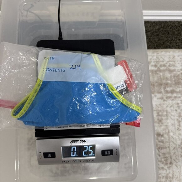 Arena Training Racer Brief Swim Bottoms XL Chlorine Resistant Mens NWT Swimwear - Picture 10 of 10